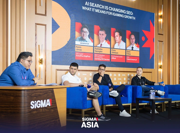 Kevin Jonas speaking at SiGMA Asia panel on AI Search and iGaming SEO